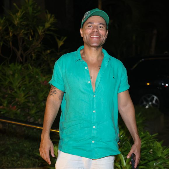 Rodrigo Sant’Anna listou diversos galãs da Globo, mas não correu da polêmica ao citar Cauã Reymond. O comediante estava caracterizado da personagem Dona Graça