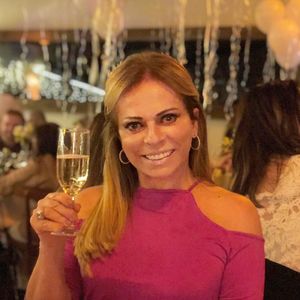 Nas redes sociais, beleza de Christina Rocha sempre rendeu elogios do público