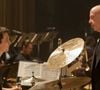 J. K. Simmons contou que agora costuma ser a pessoa mais velha no set. Uma posição que ele procura honrar, embora reconheça que foi estranho passar para esse outro lado