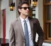 Chay Suede surpreendeu ao revelar que é colecionador de perfumes e recomendou uma fragrância de luxo cujo valor do item ultrapassa R$ 2 mil