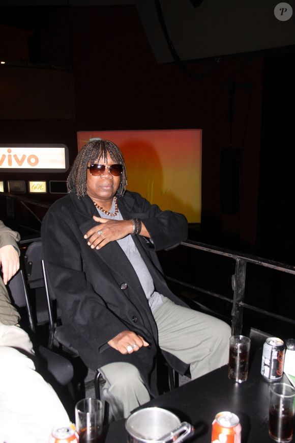 Enredo da Portela no carnaval 2025, Milton Nascimento nasceu no Rio de Janeiro, mas foi criado em Minas Gerais