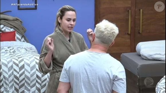 Ana Paula Renault e Evandro Santo são rivais desde que participaram juntos de ‘A Fazenda 10’, em 2018