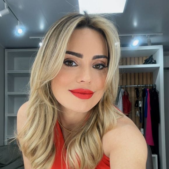 Rachel Sheherazade começou como apresentadora da Record TV comandando 'A Grande Conquista 2'