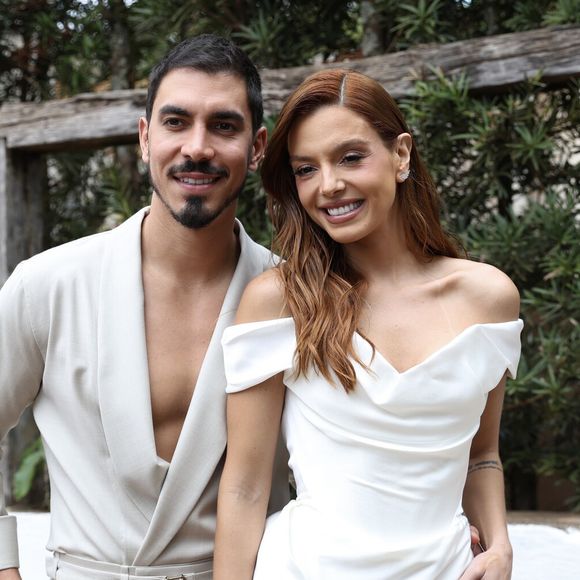 A cerimônia pré-casamento de Gio Lancellotti e Gabriel David ocorreu na última sexta-feira (27), em São João da Boa Vista (SP).