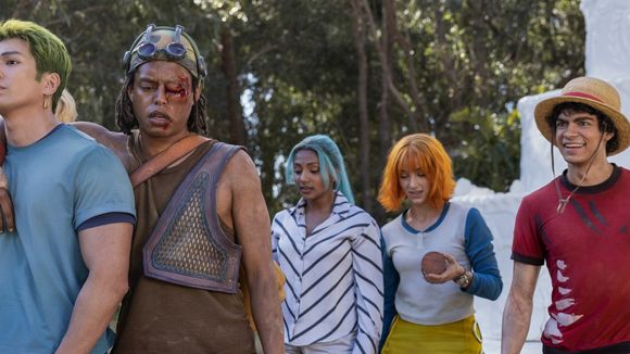 O antes e depois de 'One Piece': impressionante caracterização da série da Netflix mostra diferença entre atores na vida real e personagens em 24 fotos