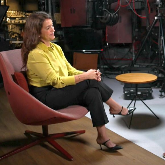 Manuela Dias foi detonada na web após a entrevista ao 'Fantástico'