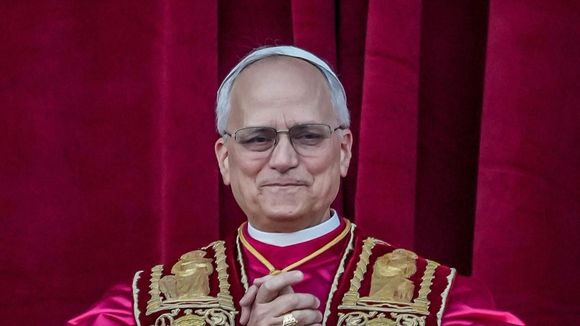 'Papa Leão XIV não tem vida longa': 3 meses antes de descobrir câncer no pulmão, aos 71 anos, 267º líder da Igreja Católica recebeu chocante previsão de vidente; irmão do pontífice também trata a doença, que vitimou pais de Robert Prevost