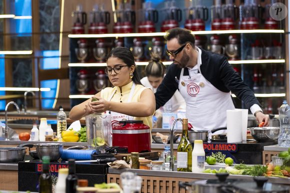 Reinaldo foi eliminado do 'MasterChef Brasil 2026' após apresentar um pato com textura borrachuda e receber as piores avaliações dos jurados
