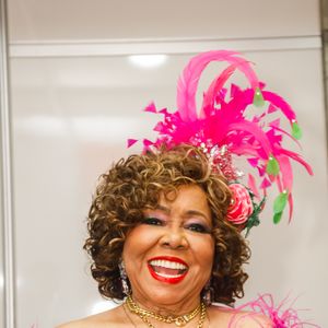Alcione nunca formalizou uniões, mas viveu relacionamentos duradouros com um homem de cada nacionalidade: um italiano, um francês e um brasileiro