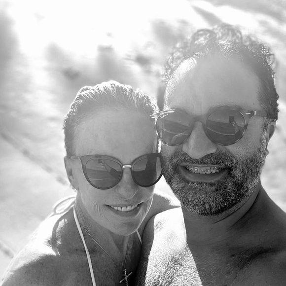 Ana Maria Braga contou que ela e Fábio Arruda usavam máscaras quando se viram pela primeira vez