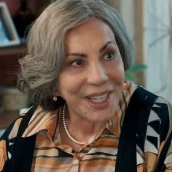 Arlete Salles, aos 87 anos, é uma das atrizes mais disputadas pelos autores na Globo; na maturidade, ela permanece na TV