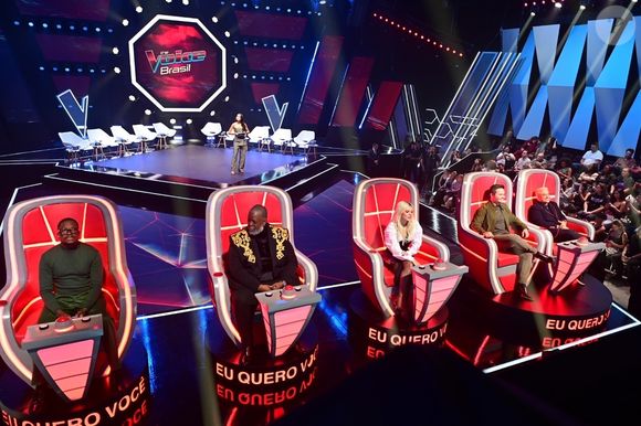 SBT lança sua versão do 'The Voice Brasil' em 6 de outubro de 2025 com apresentação de Thiago Leifert