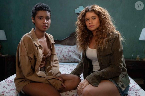 Agrado (Isadora Cruz) e Eduarda (Gabz) passarão por mudanças radicais no amor e no trabalho