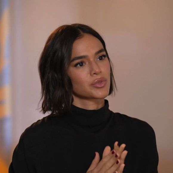 Bruna Marquezine falou ao Fantástico sobre sua participação no filme 'Velhos Bandidos'