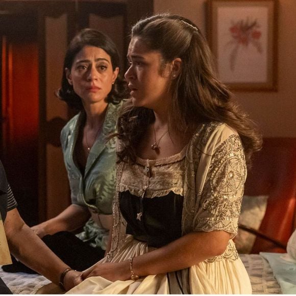 Duas atrizes de 'Garota do Momento' se incomodaram com os finais de suas personagens: Letícia Colin e Palomma Duarte