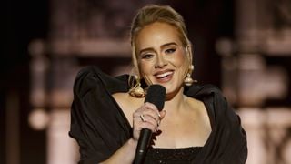 Nem Mounjaro, nem cirurgia: com -45 kg, Adele tem segredo simples na dieta, igual ao de Gisele Bündchen, revelado por médico. 'Vira consequência'