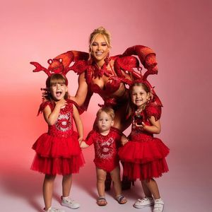 Virgínia Fonseca combinou sua fantasia com a dos filhos