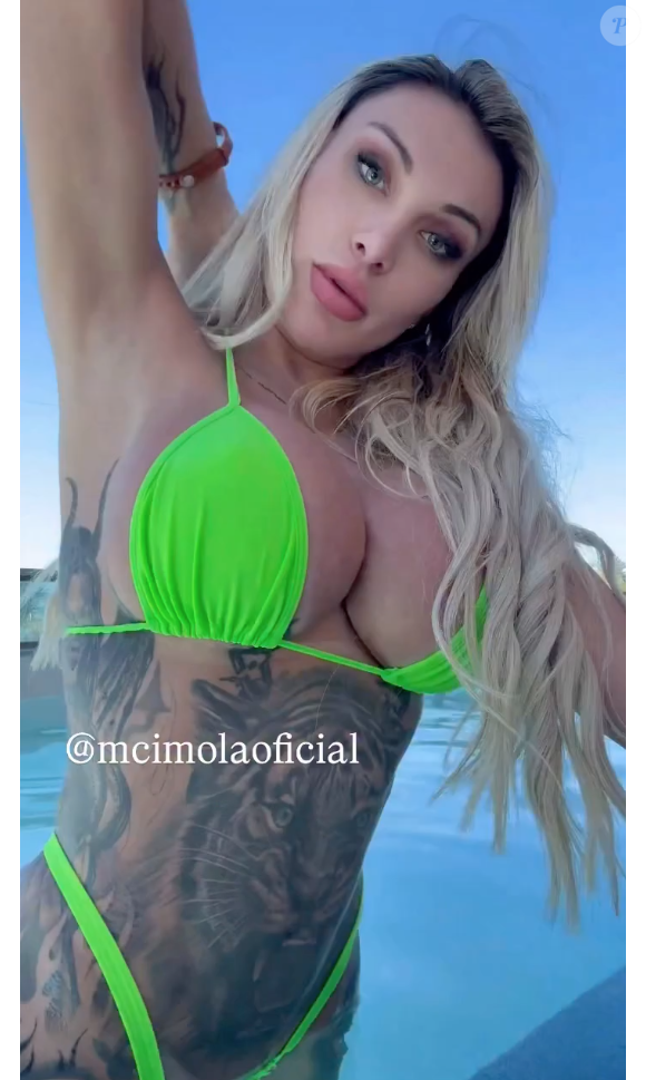 "Vem pro conteúdo adulto, você é um gatinho, gravo com você, facinho. Pensa, você vai pegar as mulheres mais lindas que tem no Brasil, as gostosas", disse Andressa Urach