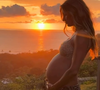 Gisele Bündchen foi fotografada enquanto passeava com o neném nas ruas de Miami, onde reside. Veja os registros na matéria