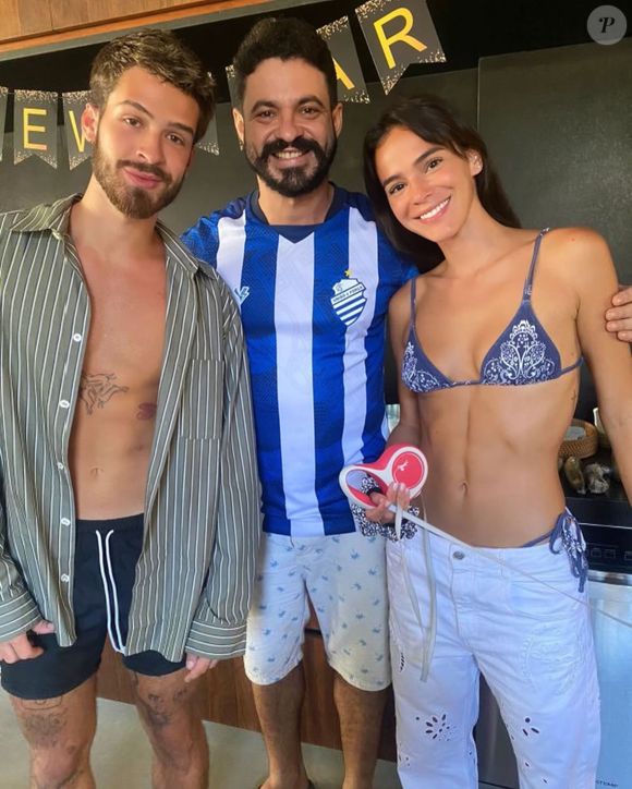 Bruna Marquezine e João Guilherme tiveram chefs de cozinha contratados especialmente para eles