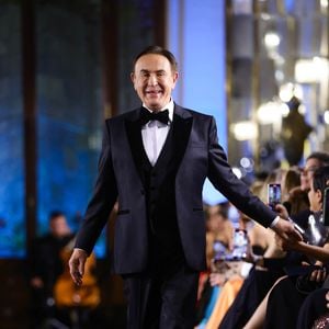 Amaury Jr. afirmou ter visto supostos discos voadores mais de 40 vezes em seu sítio em Vinhedo, no interior de São Paulo, segundo relato publicado pela IstoÉ