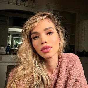 Carol Dias, esposa do ex-jogador Kaká, enfrentou um aborto espontâneo por má formação fetal