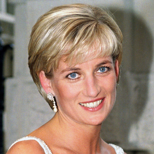 Por que a princesa Diana sempre manteve o cabelo curto? Cabeleireiro de Lady Di, responsável por criar o corte em 1990, revela que a escolha tinha um motivo muito estratégico