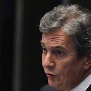 Fernando Collor de Mello foi condenado a oito anos e dez meses por corrupção e lavagem de dinheiro em um esquema na BR Distribuidora