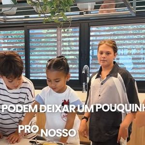Em um momento de distração de Bruna Biancardi, Mel colocou o imã na boca