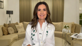 5 blusas brancas bordadas que estão fazendo sucesso na Zara e são as favoritas das mulheres com mais de 50 anos que se vestem com mais estilo