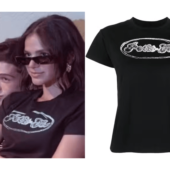 Em abril de 2024, João revelou estar apaixonado e mencionou ter comprado uma blusa da grife Maison Margiela para sua "amada".