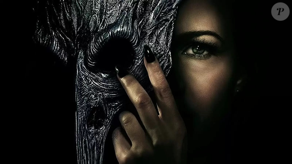 Desde que se consolidou como a plataforma pioneira do streaming, a Netflix tem se destacado por adaptar histórias clássicas em minisséries, documentários, séries e filmes. Uma dessas produções, lançada em 2023, voltou a ganhar destaque recentemente: trata-se de uma adaptação inspirada nas obras de Edgar Allan Poe