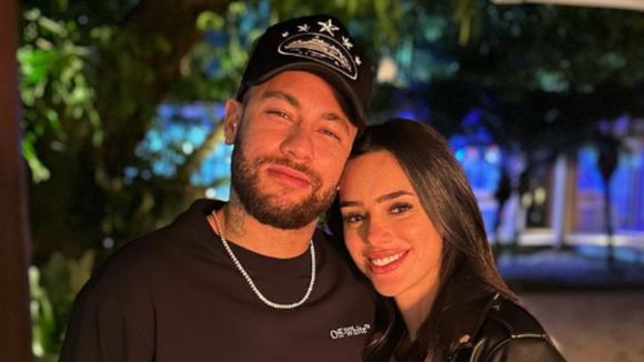 Eita! Na reta final da 2ª gravidez, Bruna Biancardi faz post e rebate críticas após revelar momento íntimo com Neymar: 'Nossa alegria...'