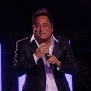 Leonardo tranquilizou sobre seu estado de saúde, com o seu bom humor já característico: ‘Tive uma gastroenterite, caganeira, desidratei, deu câimbra nas minhas pernas’