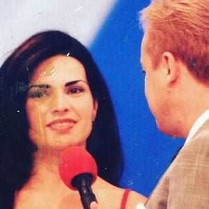 'Minha mãe foi julgada a vida toda por algo tão leve', declarou Stephanie Gomes ao comentar as críticas que Solange Gomes recebeu por anos após participar da Banheira do SBT.