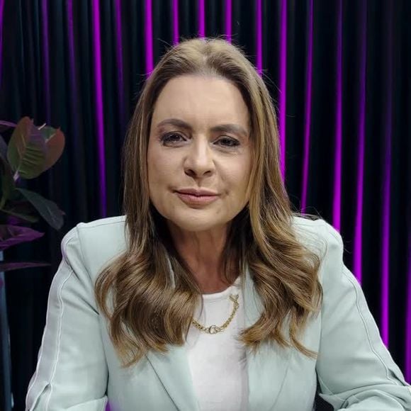 A denúncia partiu de Carla Renata Sarni Souza, presidente do grupo Salus e sócia do Grupo Crescera. As informações são da colunista Fábia Oliveira, do Portal Metrópoles