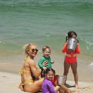 Nova babá dos filhos de Virgínia Fonseca deve receber salário de R$ 18,5 mil, segundo informações reportadas pelo jornal Folha de São Paulo e que ganharam força nas redes sociais