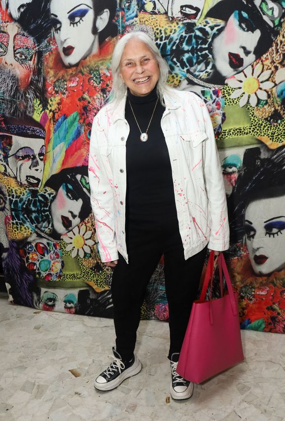 Fafá de Belém arrancou elogios dos seguidores nesta terça-feira (18)