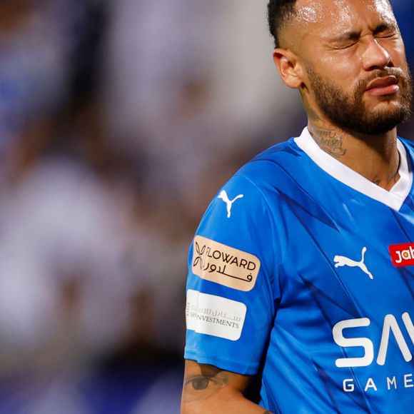 Neymar e sua equipe acreditam que, no Santos, ele teria o carinho e o espaço para se recuperar da grave lesão no joelho e voltar à antiga forma, o que atrairia novos mercados