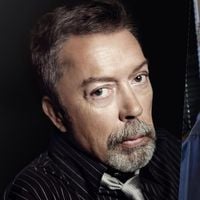 Tim Curry, ator: ‘Não tenho medo da morte. Acho que dizer adeus pode ser muito reconfortante, e quero merecer isso’