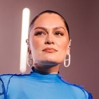 'Câncer é uma droga': atração do 'The Town', Jessie J abre diagnóstico de doença e revela pausa na carreira; oncologista dá detalhes