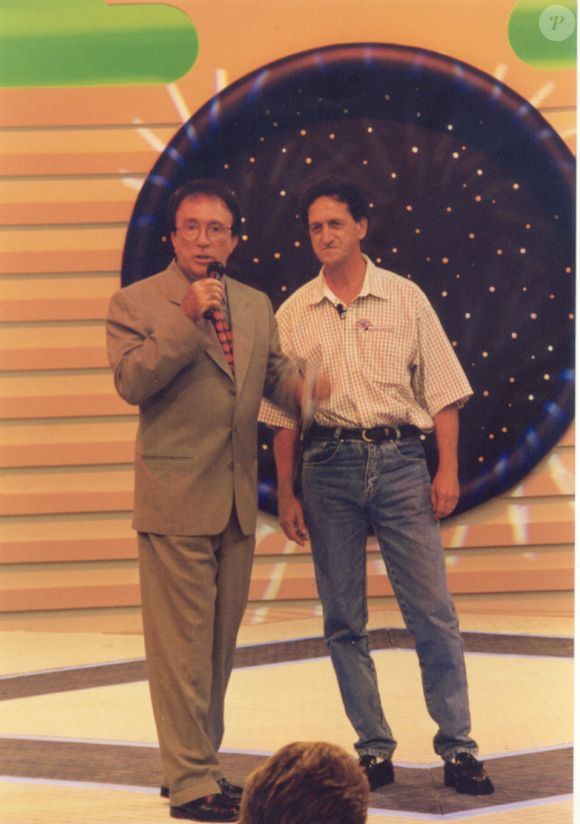 Moacyr Franco voltou a ter programa de TV em 1997 no SBT, o 'Concurso de Paródias'
