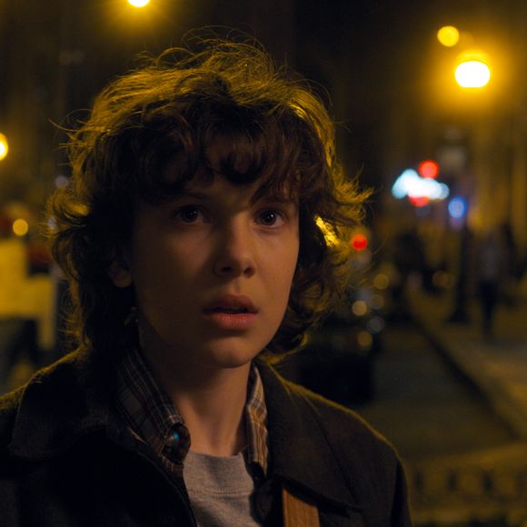 Visual de Millie Bobby Brown com o cabelo maior não durou muito tempo na série