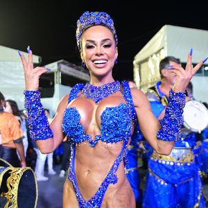 Carnaval 2025 em SP: Águia de Ouro trouxe Renata Spallicci como rainha de bateria, a única estreante neste ano