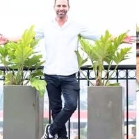 Do ‘BBB 26’ ao luxo no Morumbi: Henri Castelli vive em sofisticado apartamento com vista privilegiada de dar inveja em SP. 'Tem 5 quartos, chopeira, piscina...'