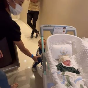 João Gomes mostrou o encontro de seus dois filhos