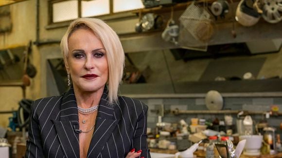 Ana Maria Braga, hoje aos 77 anos e após vencer o câncer 5 vezes deseja viver até os 110: 'Passagem do tempo anda me ensinando muito. Inclusive a ser feliz em um casamento com alguém 20 anos mais jovem'