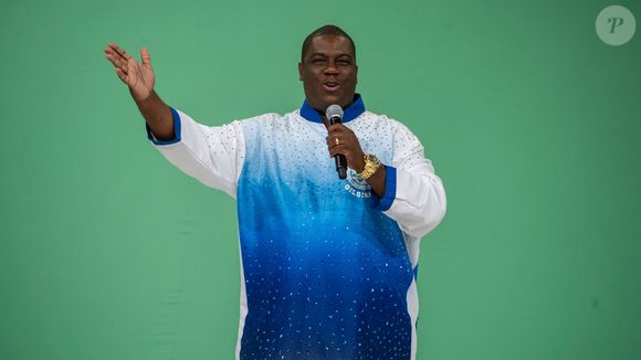 Acontece que, na verdade, a escola de samba fez uma homenagem para Gilsinho, intérprete que faleceu em 2025