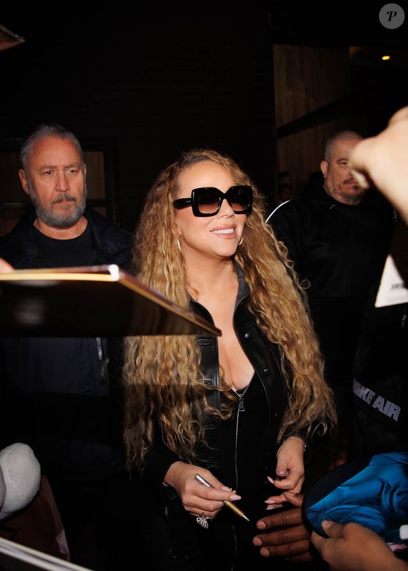 Mariah Carey chegou ao Brasil na madrugada desta quinta-feira (11) para fazer apresentações históricas