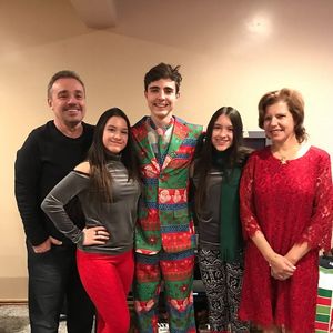 Rose Miriam expôs foto de um Natal com Gugu Liberato e os filhos